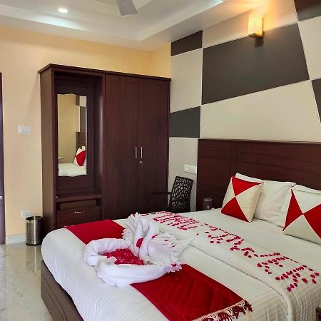 John Towers Hotel Tirunelveli Bagian luar foto