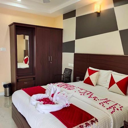 John Towers Hotel Tirunelveli Bagian luar foto