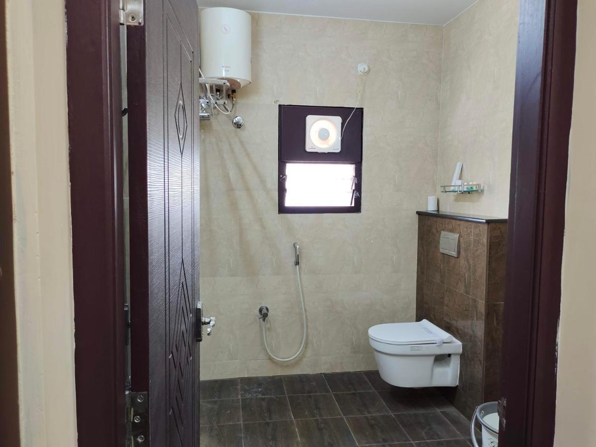 John Towers Hotel Tirunelveli Bagian luar foto