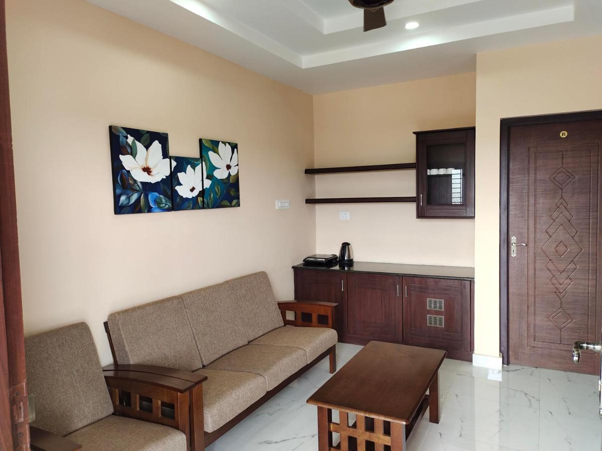 John Towers Hotel Tirunelveli Bagian luar foto
