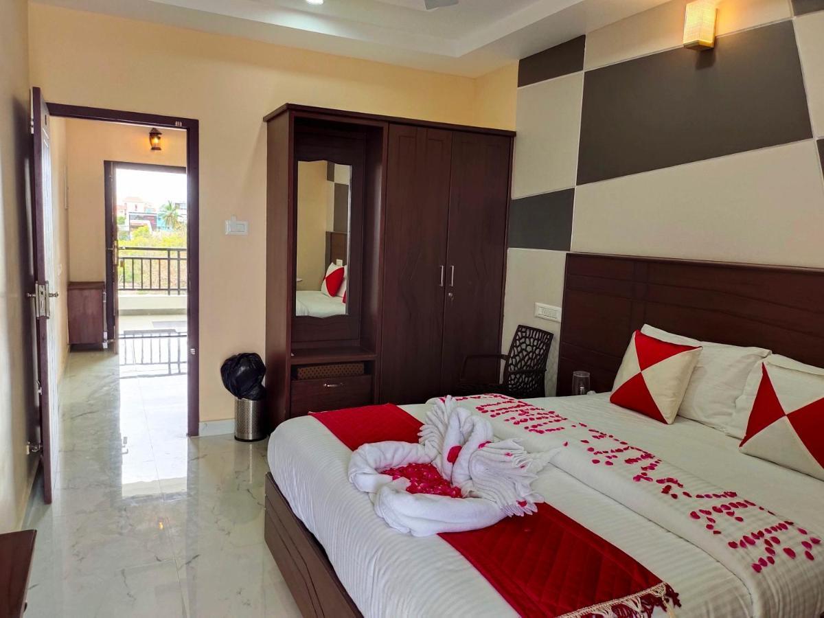 John Towers Hotel Tirunelveli Bagian luar foto