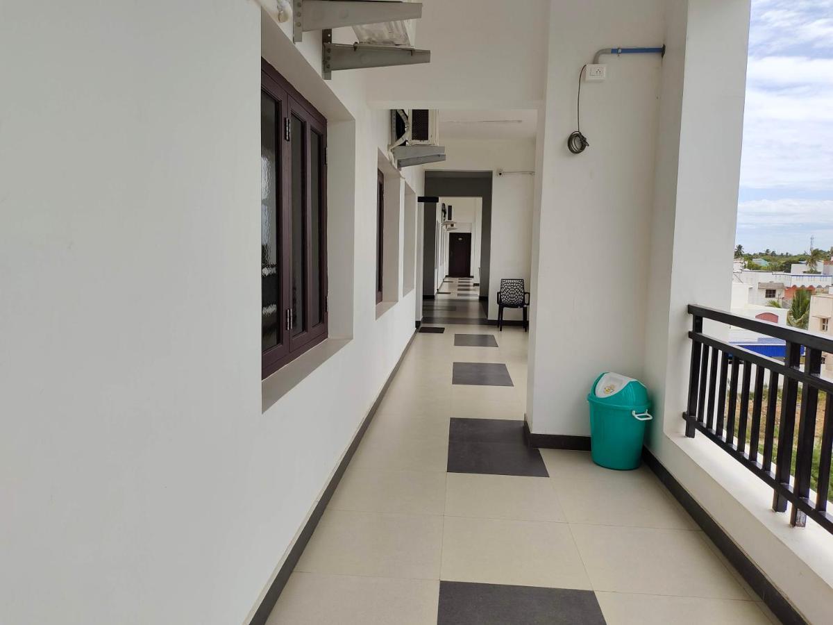John Towers Hotel Tirunelveli Bagian luar foto