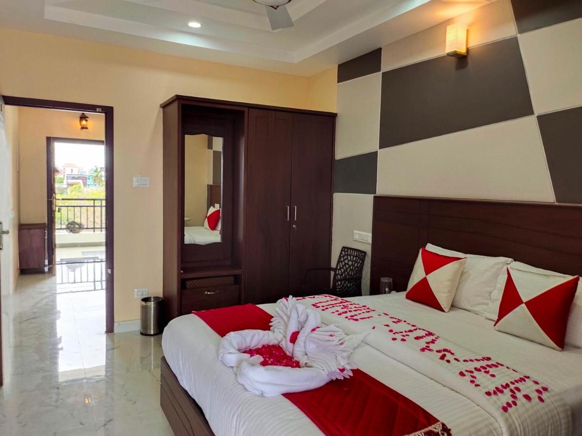 John Towers Hotel Tirunelveli Bagian luar foto