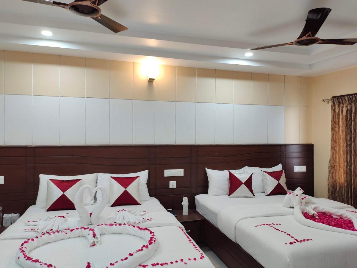John Towers Hotel Tirunelveli Bagian luar foto